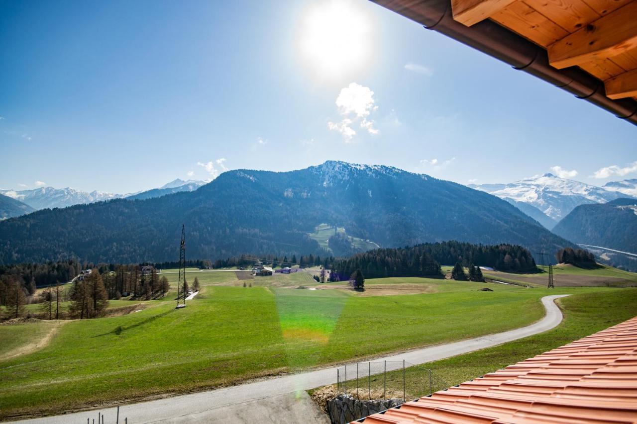Ferienwohnungen Jenewein Gries am Brenner Exterior photo